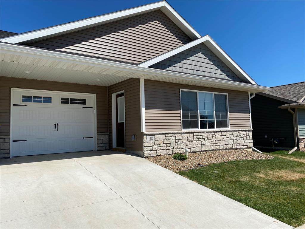 118 Wild Rose Lane - Photo 1