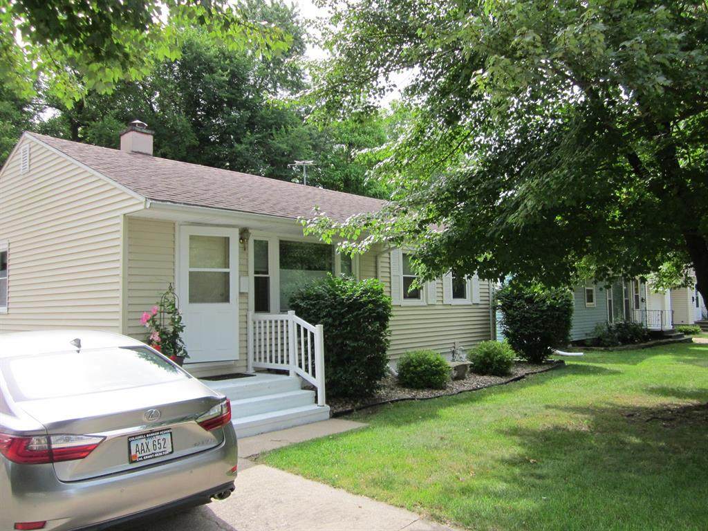 650 28th St Court - Photo 1