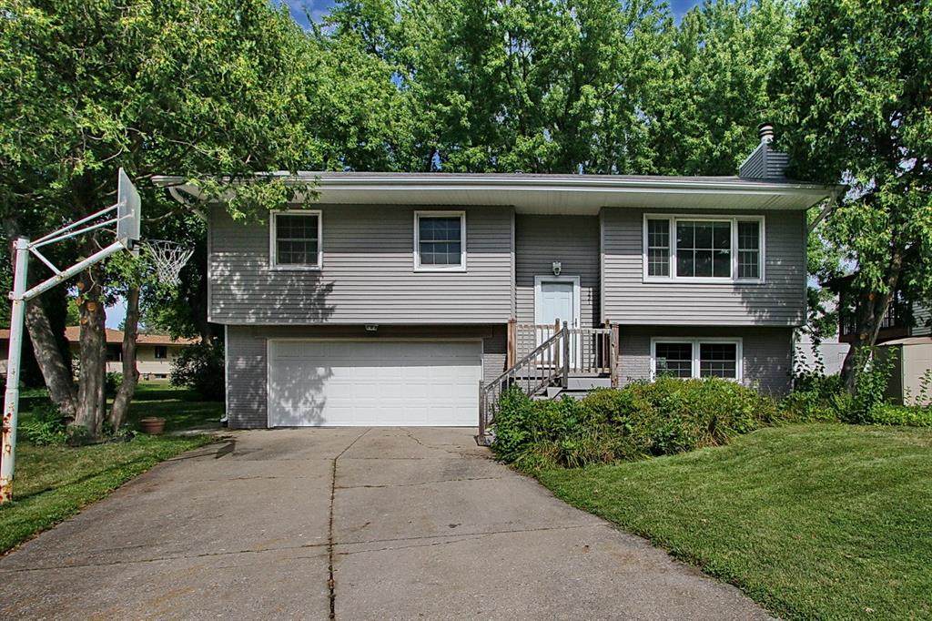1221 Guildford Court - Photo 1