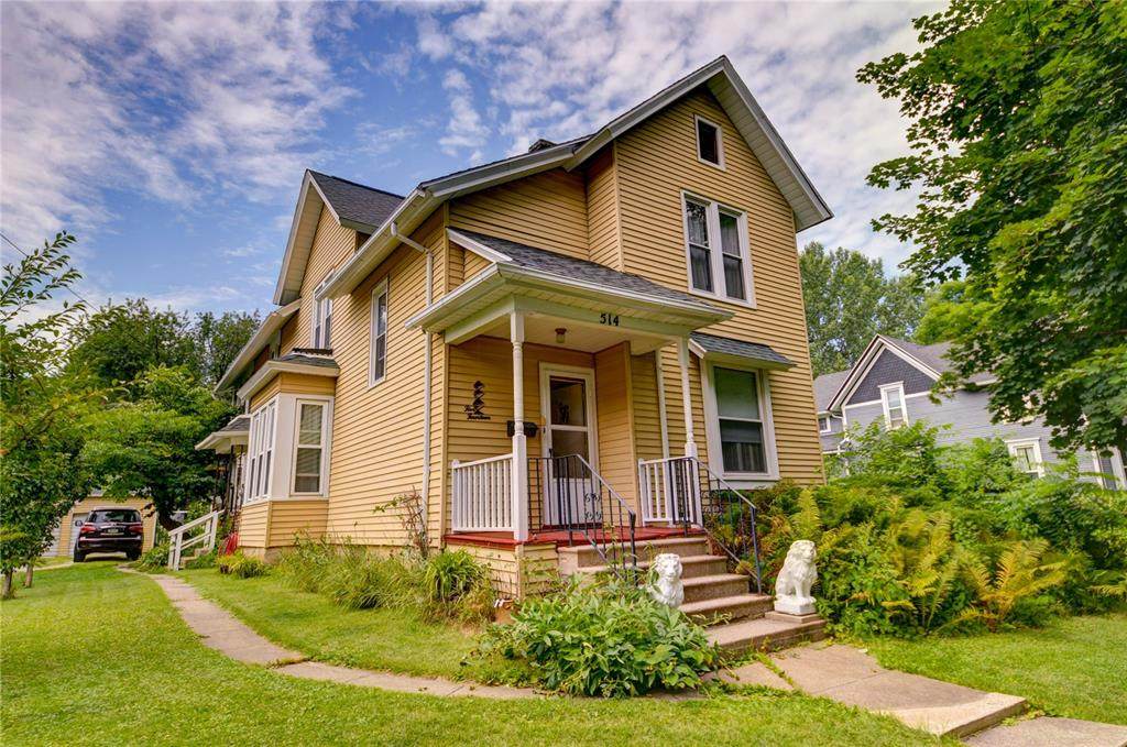 514 3rd Street - Photo 1