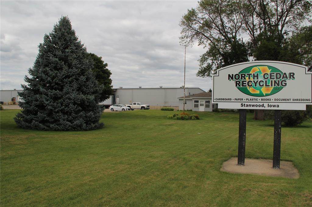 1147 Hwy 30 - Photo 1