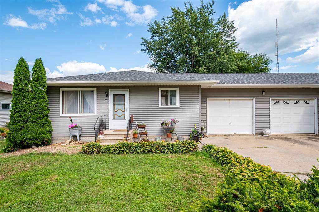 411 & 413 9th Ave - Photo 1