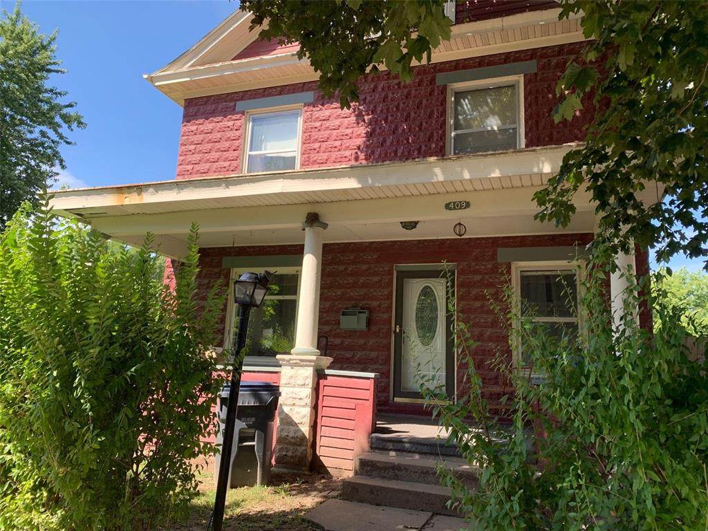 409 Adams Street - Photo 1