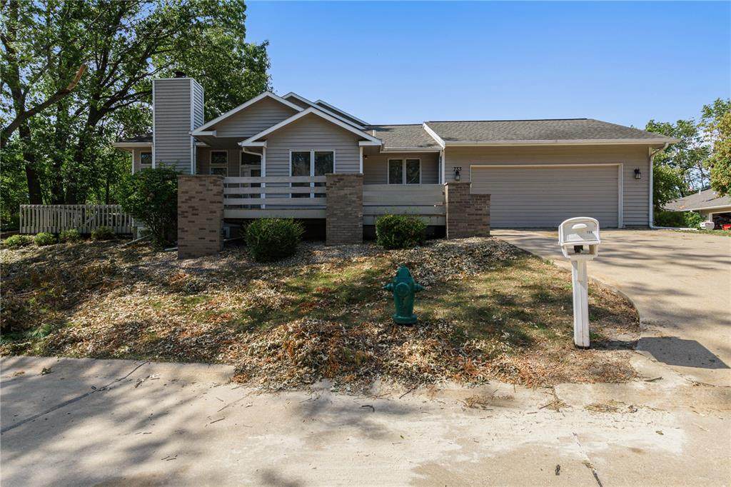 733 East Post Court - Photo 1