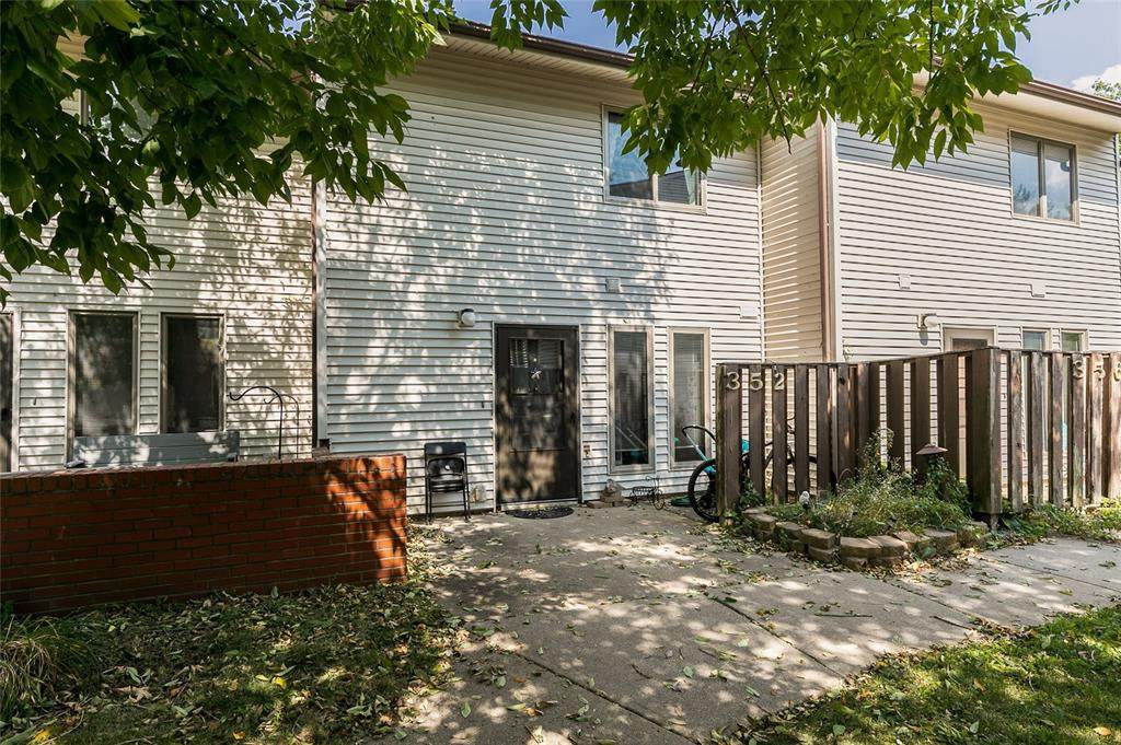 352 Samoa Place - Photo 1