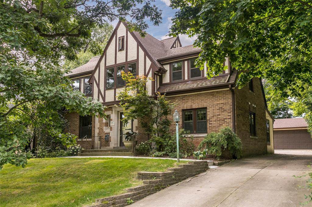 331 23rd St Drive - Photo 1