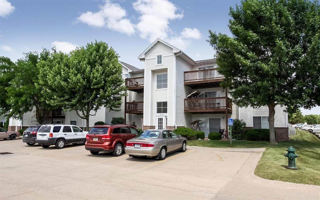 4525 1st Ave Sw - Photo 1