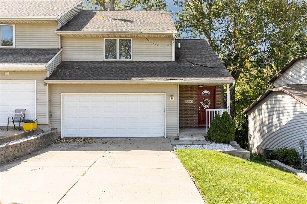 1002 Boston Way - Photo 1