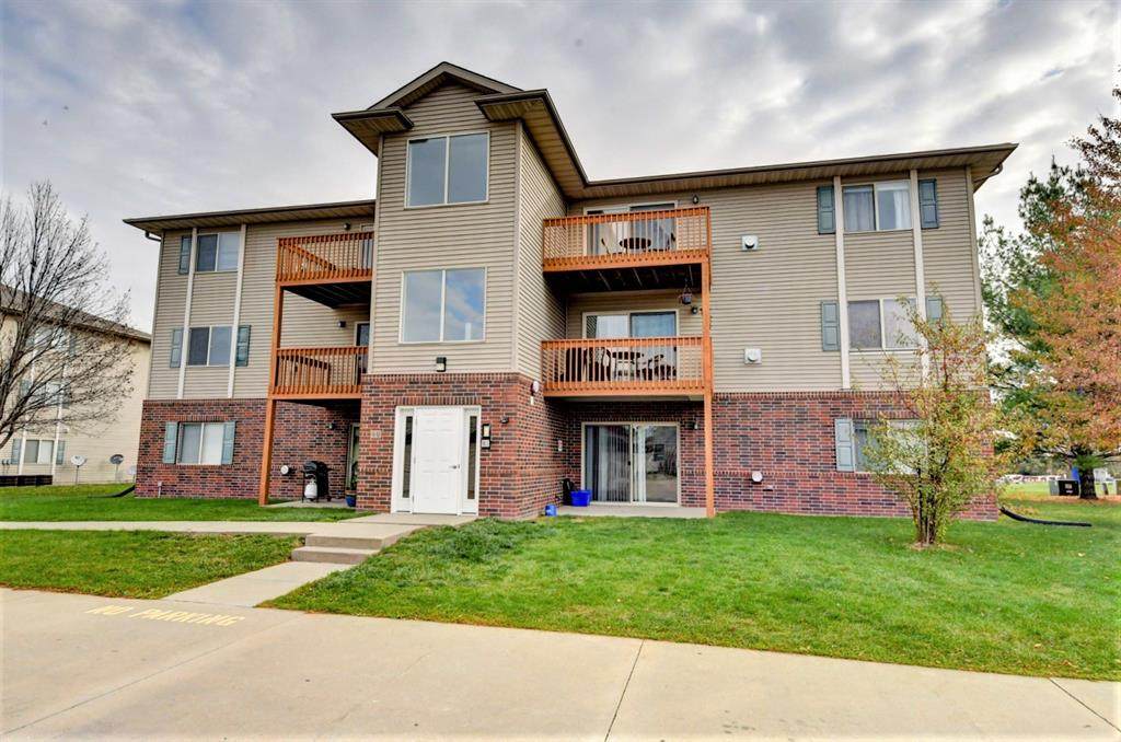 40 Zeller Crossing - Photo 1
