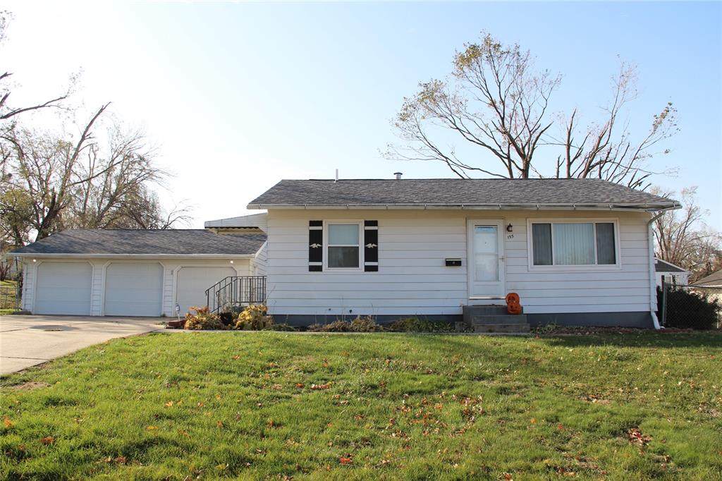 155 Oklahoma Avenue - Photo 1