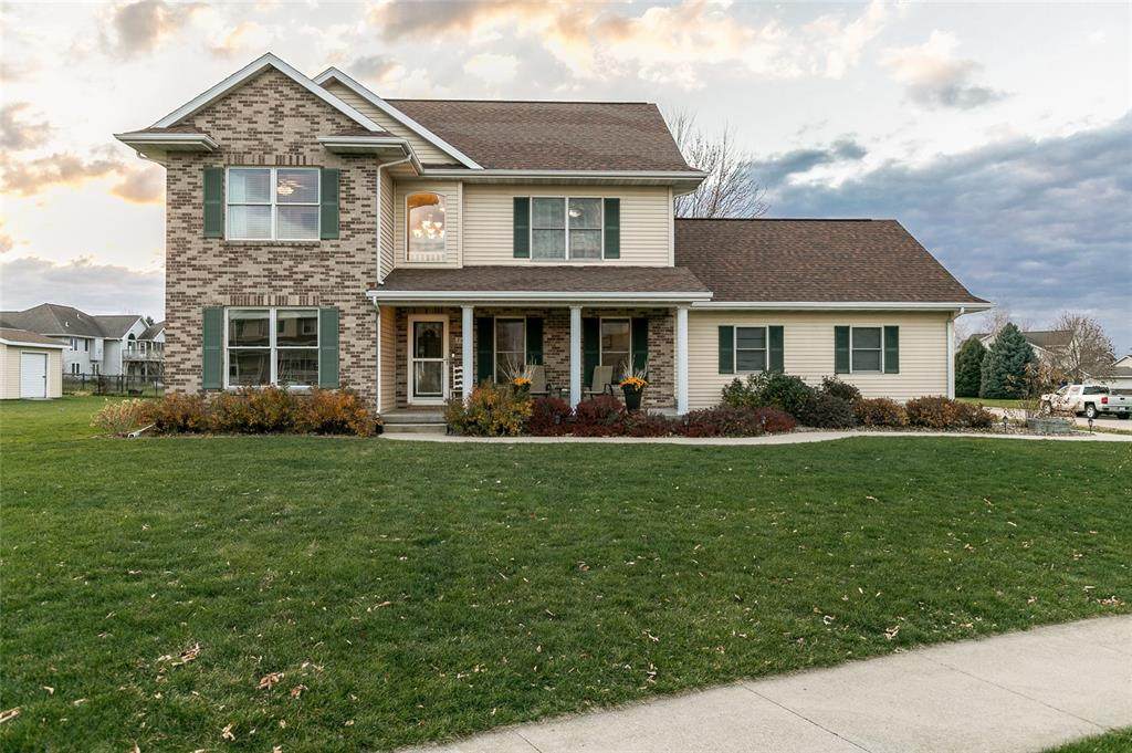 340 Fox Run Drive - Photo 1