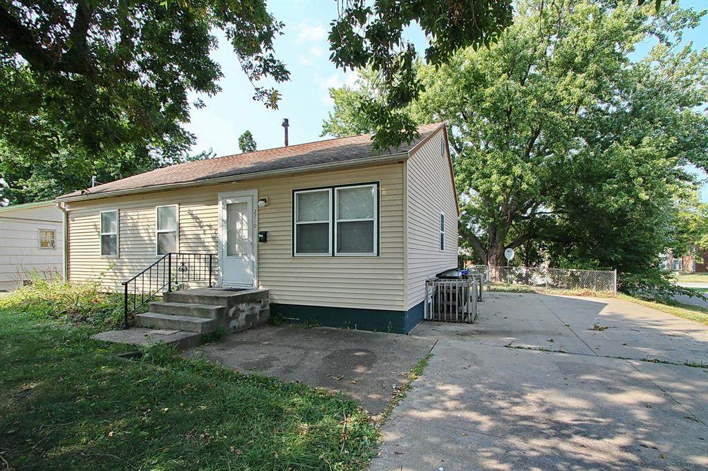 2710 Wayne Avenue - Photo 1