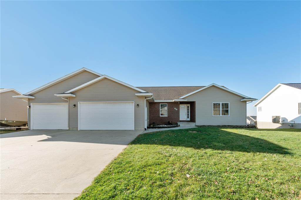 301 Grace Avenue - Photo 1