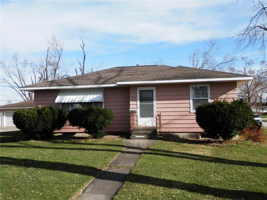 1215 Northview Drive - Photo 1