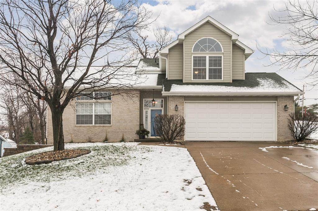 1603 Greenlefe Drive - Photo 1