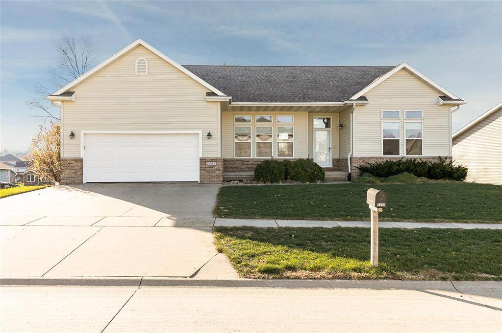 2495 Robert Drive - Photo 1