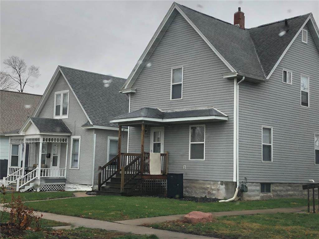 909 C Avenue - Photo 1