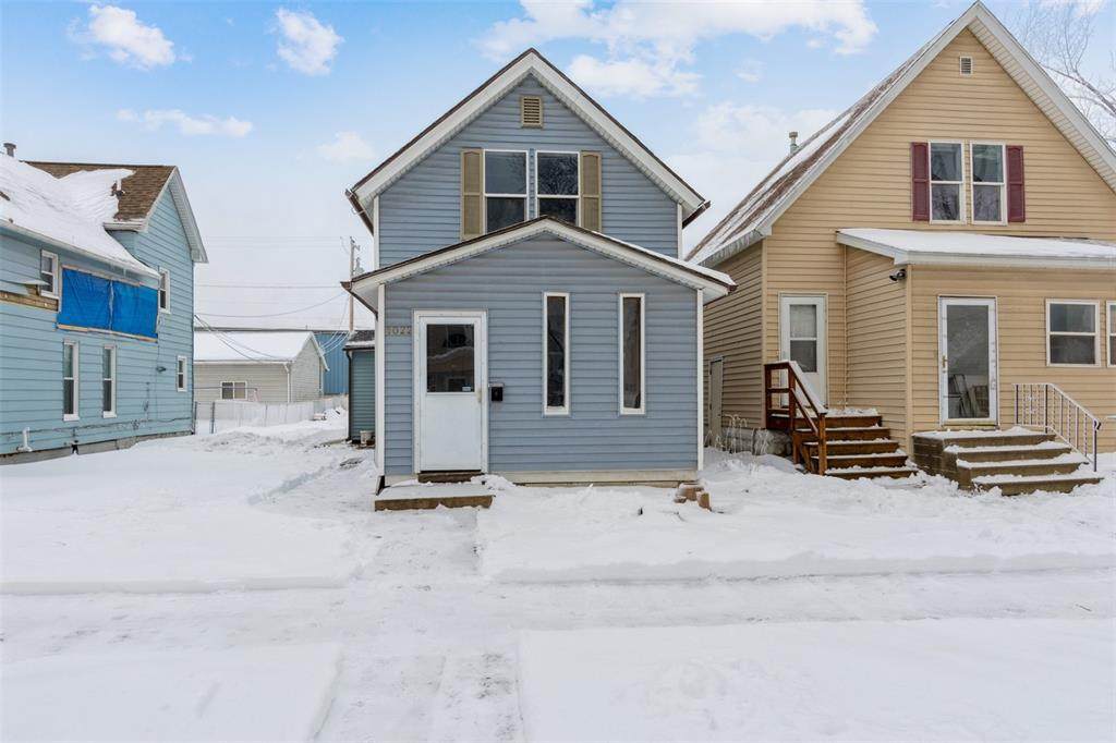 1022 10th Street - Photo 1
