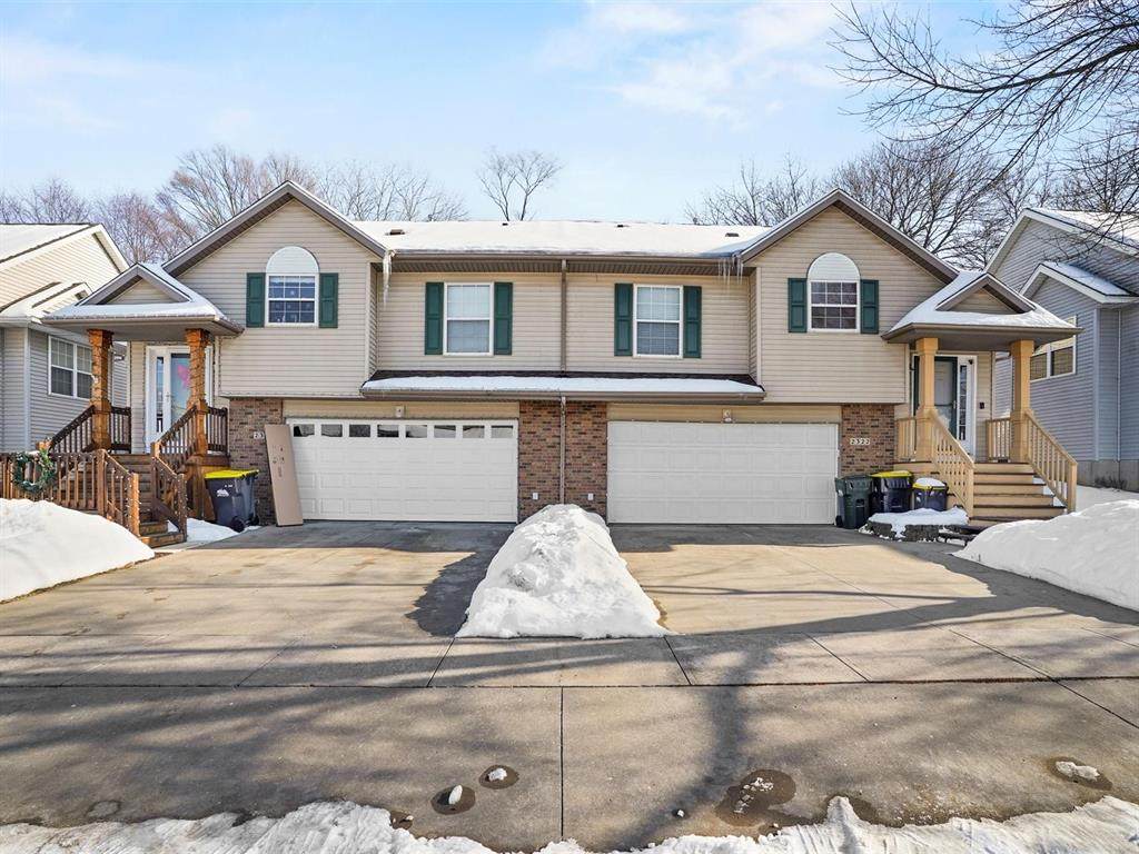 2322 Catskill Court - Photo 1