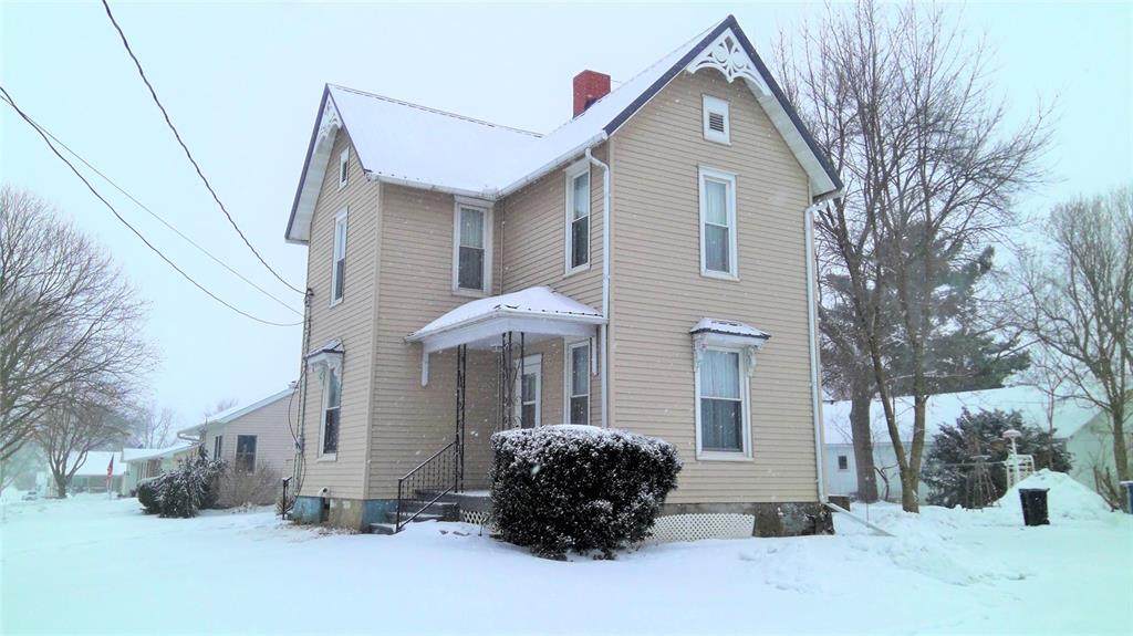 402 3rd Street - Photo 1