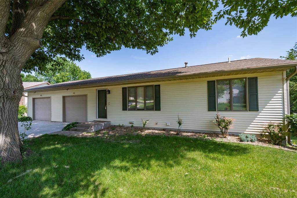 1233-1235 Dolen Place - Photo 1