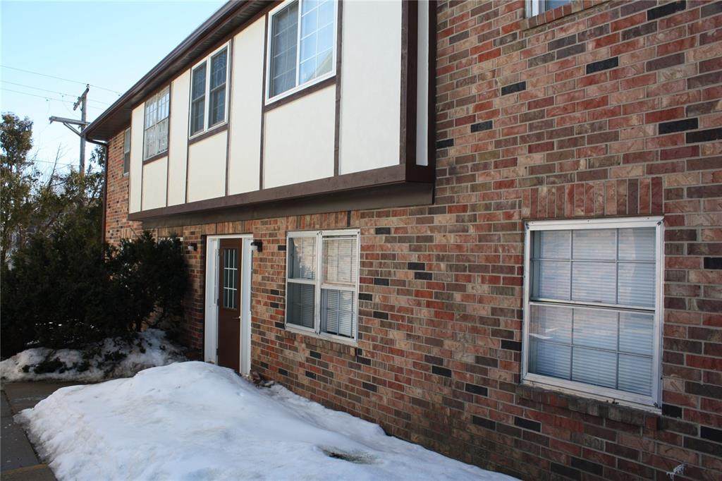 906 21st Ave Place - Photo 1