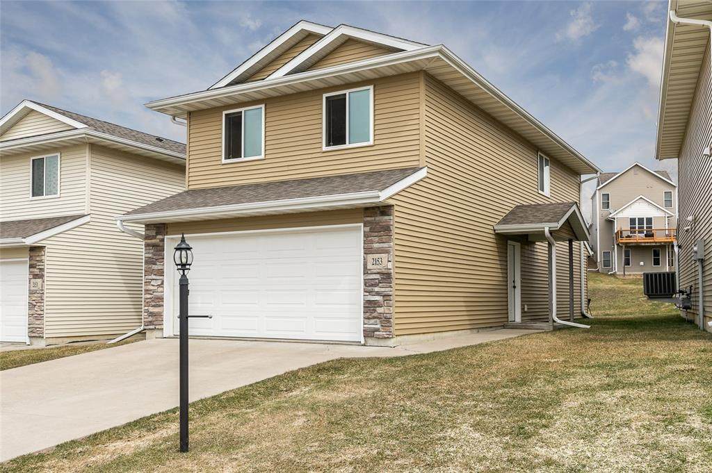2153 Westminster Circle - Photo 1