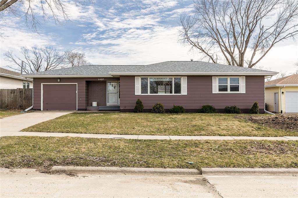 2407 Victoria Drive - Photo 1