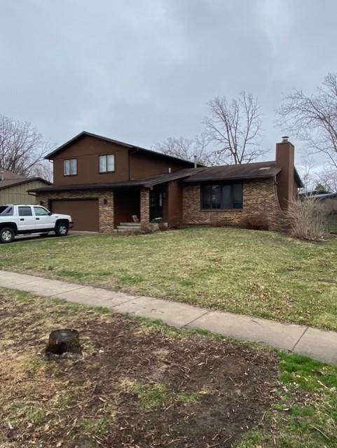 2195 David Court - Photo 1