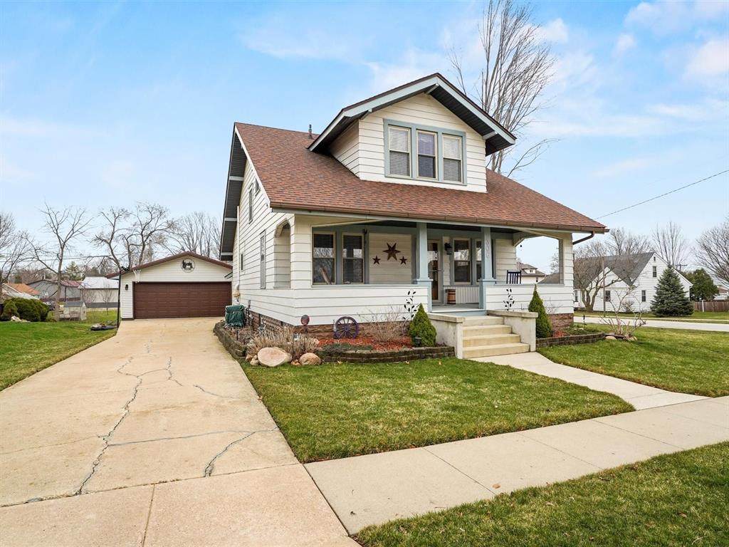 306 Hall Avenue - Photo 1