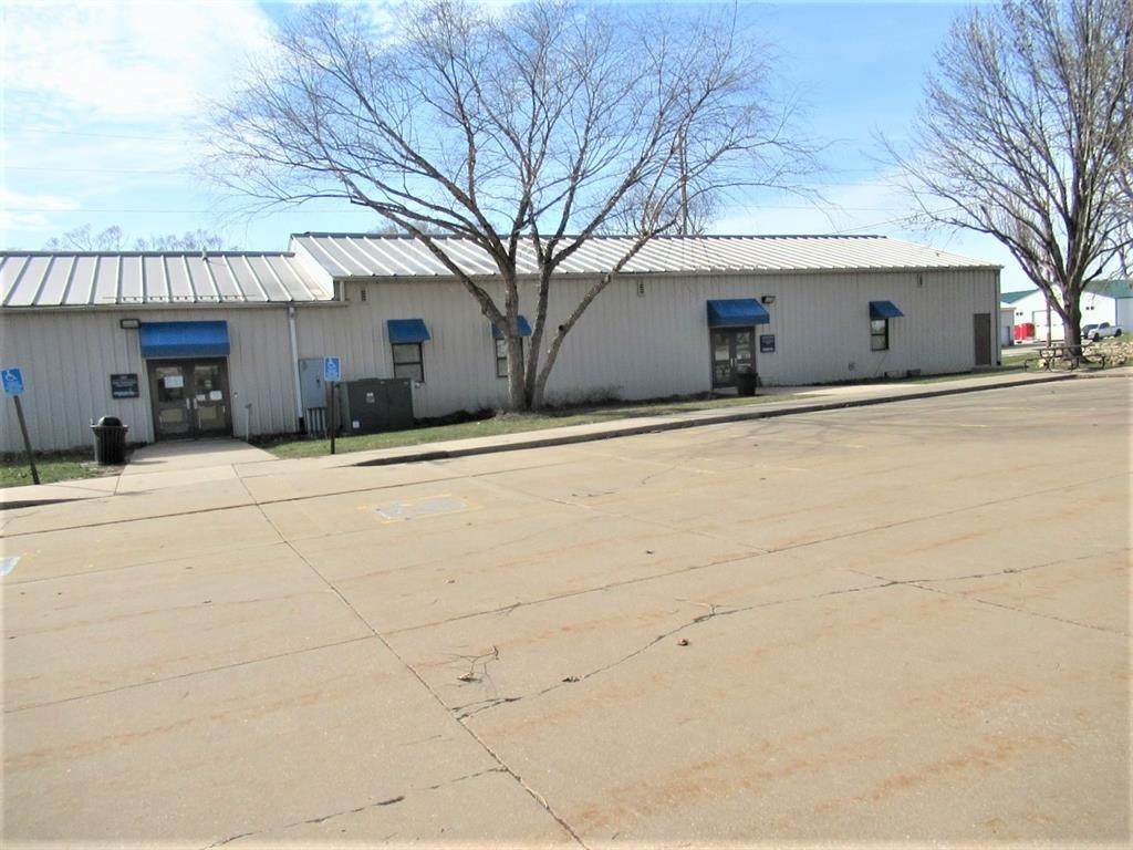 401 9th Street - Photo 1