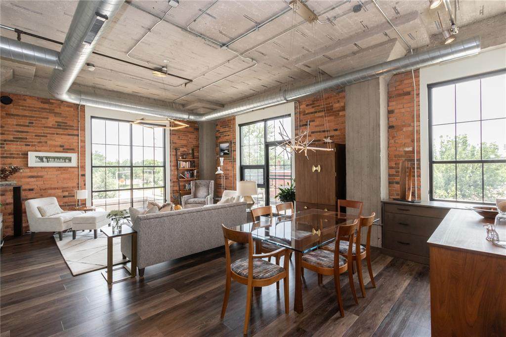 900 2nd Street - Photo 1