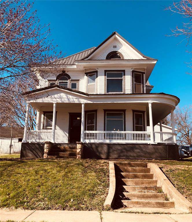 306 Main Street - Photo 1