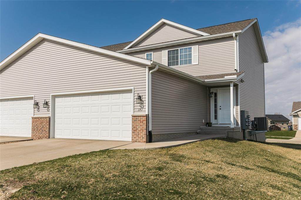 171 Woodstone Lane - Photo 1