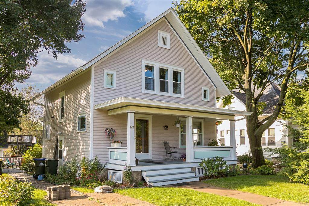 1211 Rochester Avenue - Photo 1