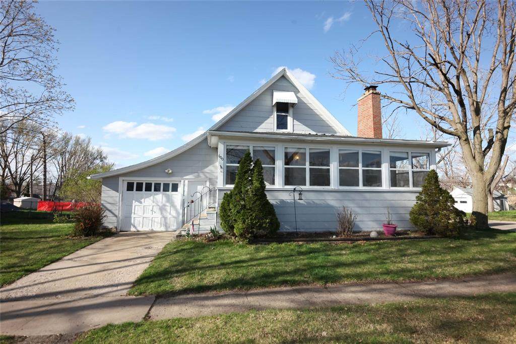 600 34th Street - Photo 1