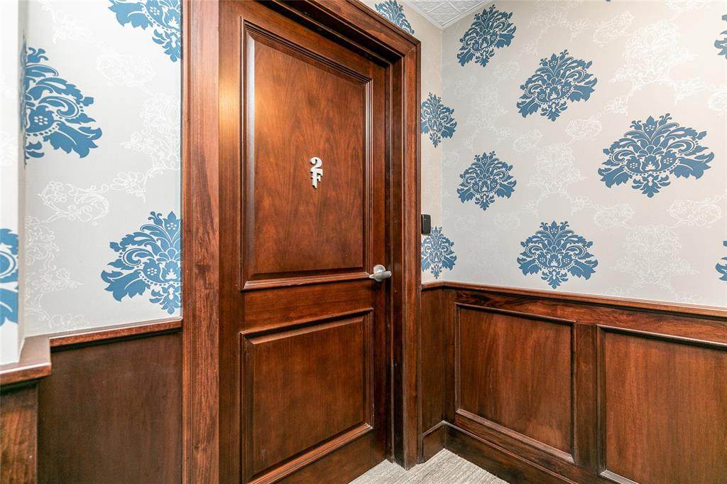 600 1st Street - Photo 1