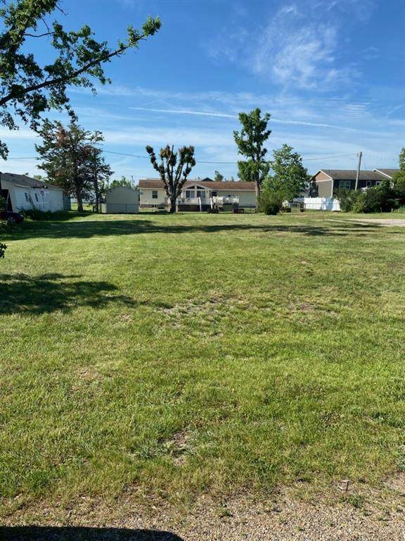 13 Lincoln Drive - Photo 1