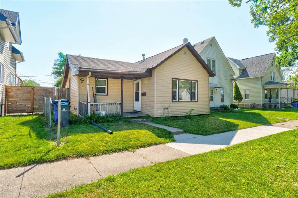 1509 1st Street - Photo 1