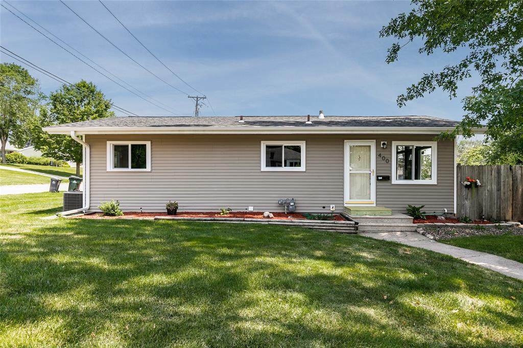 400 35th Street - Photo 1