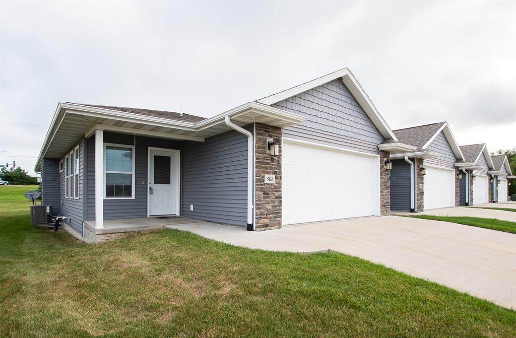 506 Meadow Oak Circle - Photo 1