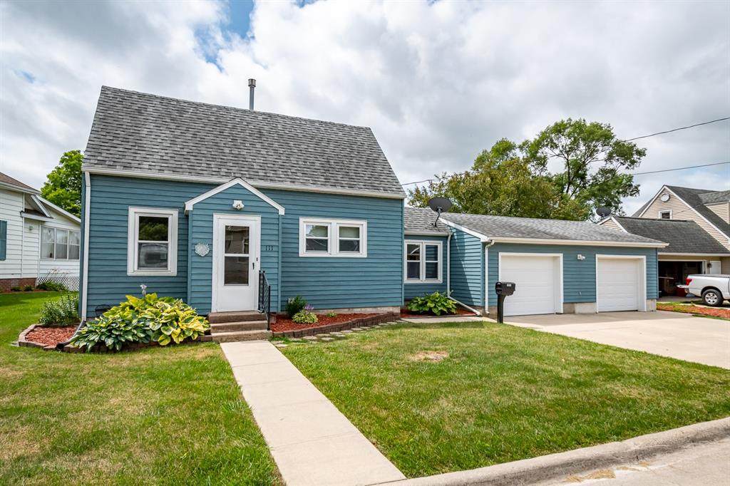 111 Walnut Street - Photo 1