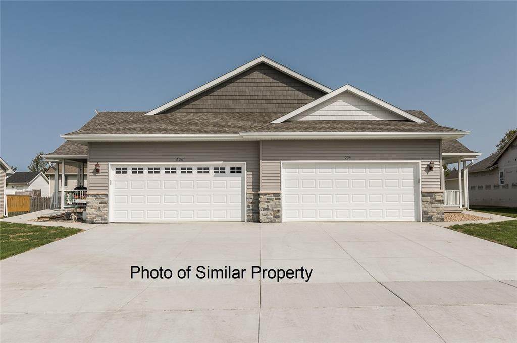 3345 Platinum Way - Photo 1