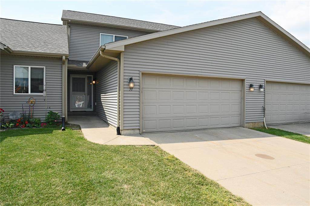 37 Woodstone - Photo 1