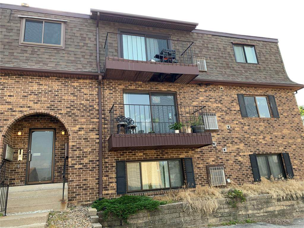 1005 Bridgit Court - Photo 1