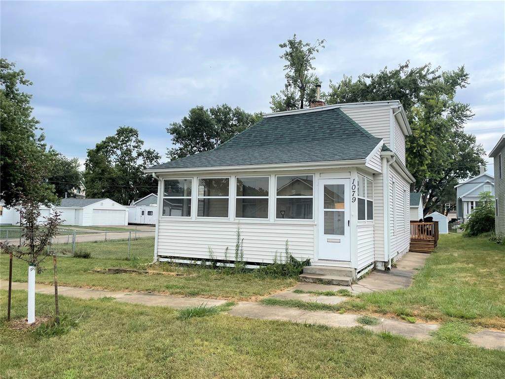1079 13th Street - Photo 1
