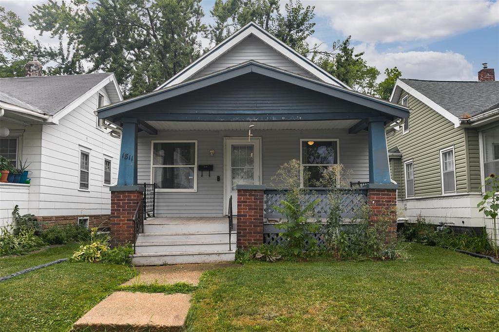 1811 4th Avenue - Photo 1