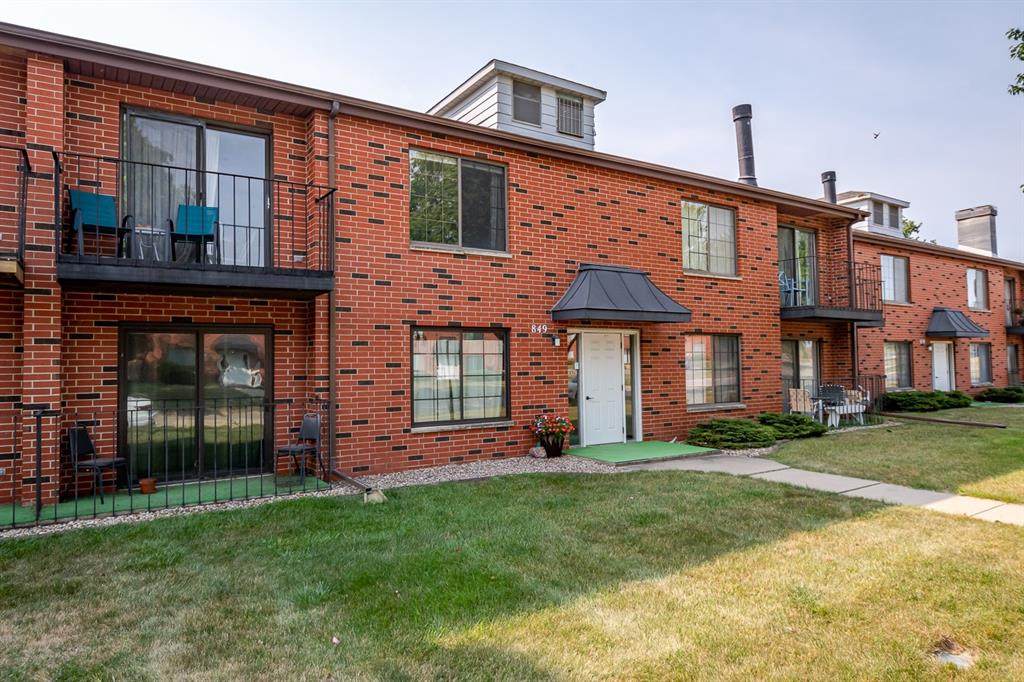 849 Kerry Lane - Photo 1