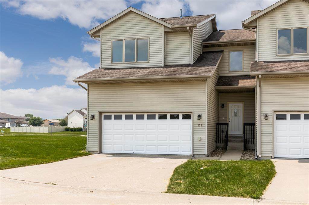 1591 Pond's Edge Court - Photo 1