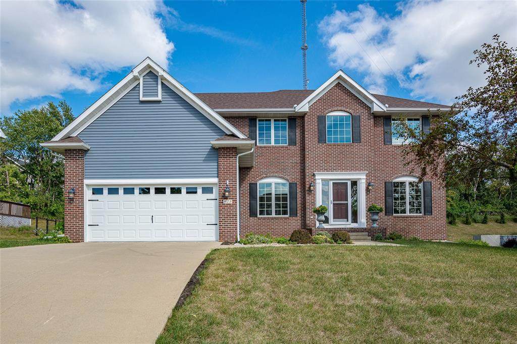 925 Rolling Creek Drive - Photo 1